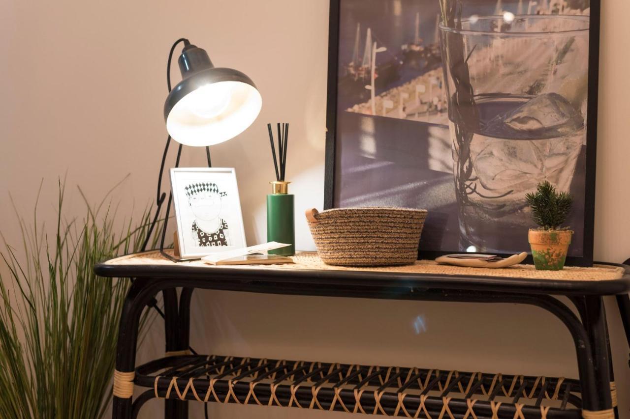 Lovelystay - Porto Peaceful Living W/ Backyard Экстерьер фото